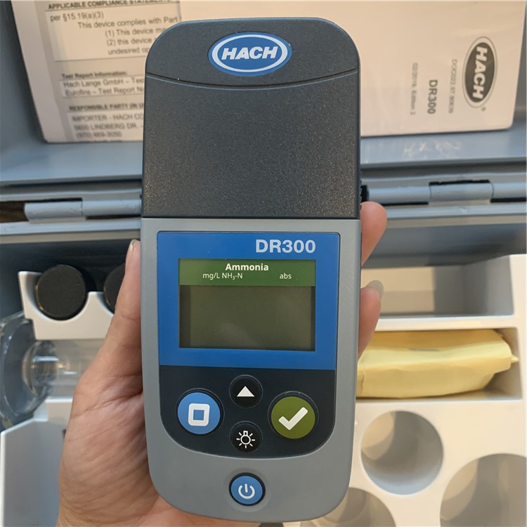 dr300便携式比色计仪器特点